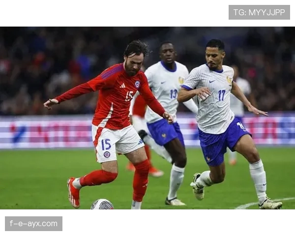 泰国队国王杯历史回顾：辉煌时刻再现，传奇球员状态回暖