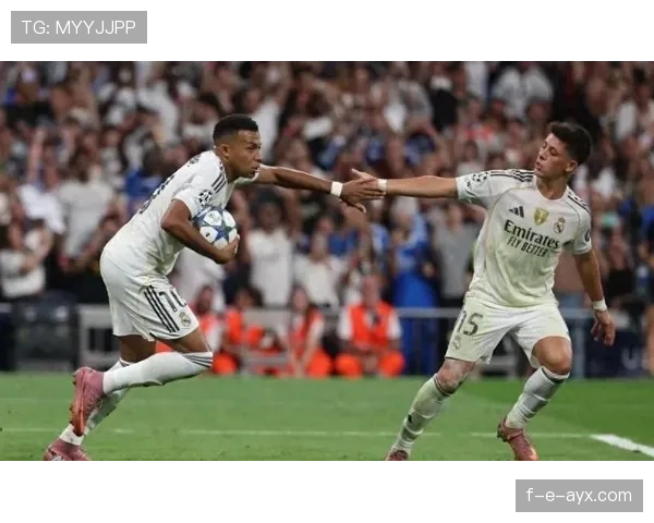 阿森西奥与姆巴佩状态火热，联手撕破对手防线助球队取胜