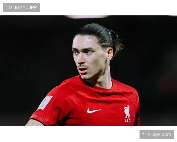 高位逼抢前锋：努涅斯在压迫体系中的作用