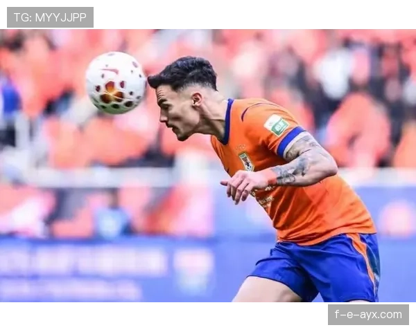 山东泰山防守老辣表现稳定性面临考验,近期防守端失误逐步反映对赛季走势的影响 山东泰山防守老辣表现稳定性面临考验,近期防守端失误逐步反映对赛季走势的影响