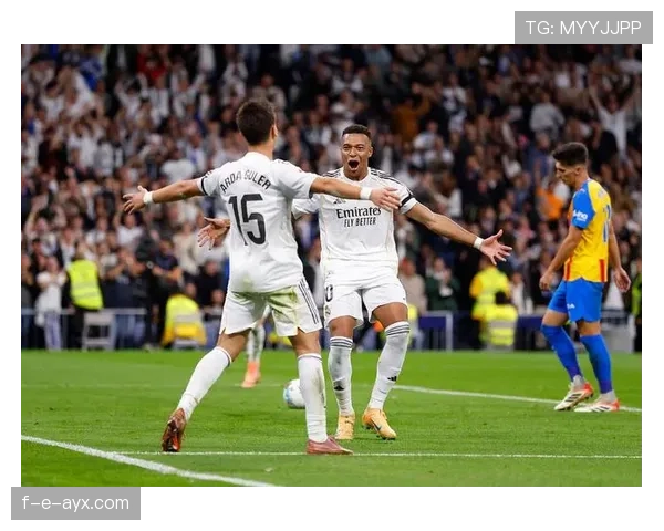 皇马中场断球后防守崩溃，表面控场实则稳定性承压